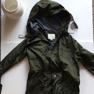 Lined hooded rain jacket